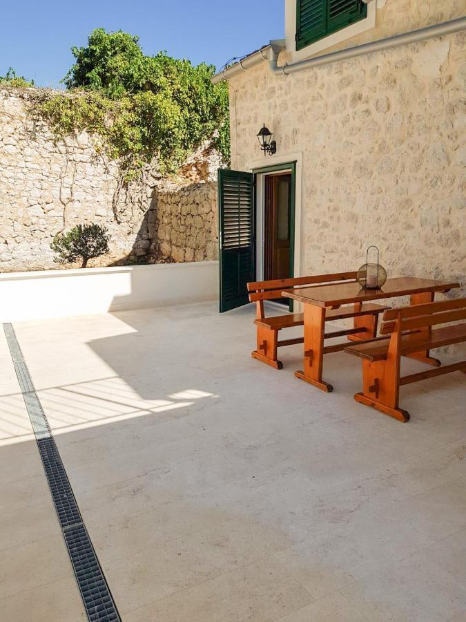 Villa Kontesa Zaostrog Luaran gambar